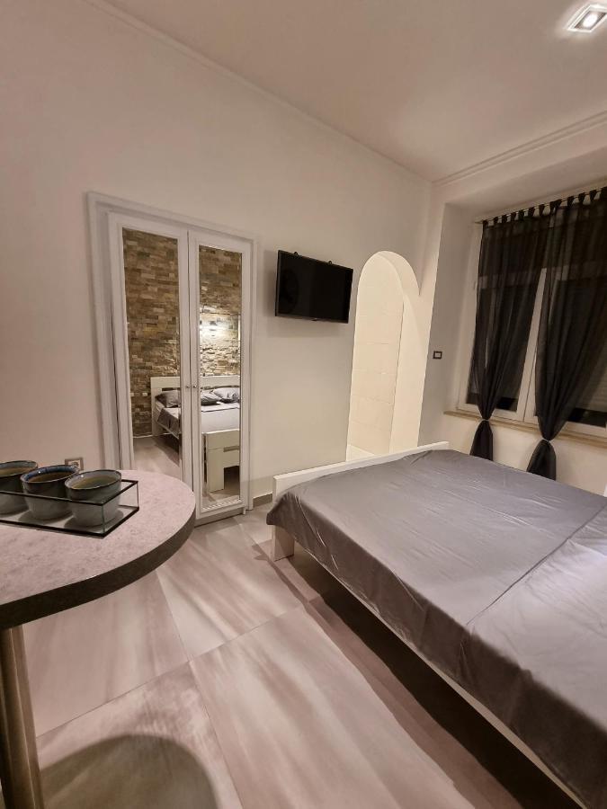 Apartment Amfiteatar Pula Bagian luar foto
